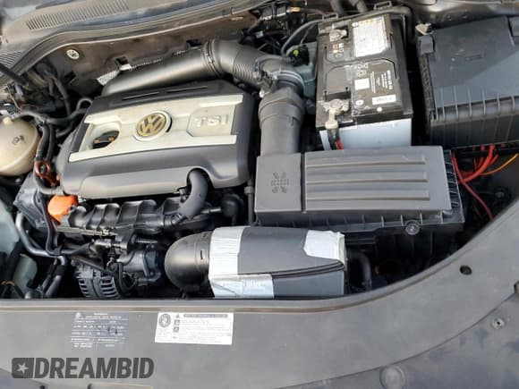 ✅ 2011 Volkswagen CC Sport • VIN: WVWNN7AN9BE718744 • Lot: 88650395. Listed on Copart with 157,341 mi. Free auction sales archive from the USA and detailed vehicle history report at DreamBid. Image 11.