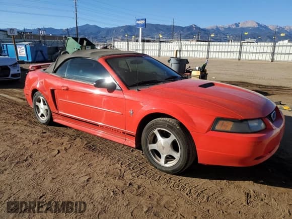 ✅ 2001 Ford Mustang Deluxe • VIN: 1FAFP44441F209465 • Lot: 93353145. Listed on Copart with 90,027 mi. Free auction sales archive from the USA and detailed vehicle history report at DreamBid. Image 4.