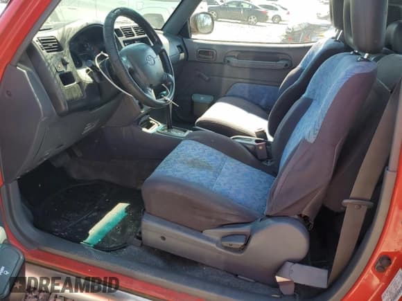 ✅ 1996 Toyota RAV4 • VIN: JT3XP10V4T0003410 • Lot: 66332545. Wystawiony na Copart z przebiegiem 181 646 mil. Bezpłatny archiwum sprzedaży aukcyjnych z USA i szczegółowy raport historii pojazdu na DreamBid. Zdjęcie 7.