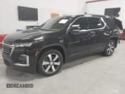 ✅ 2022 Chevrolet Traverse LT • VIN: 1GNEVHKW3NJ124361 • Lot: 41033053. Wystawiony na IAAI z przebiegiem 27 869 mil. Bezpłatny archiwum sprzedaży aukcyjnych z USA i szczegółowy raport historii pojazdu na DreamBid. Zdjęcie 2.