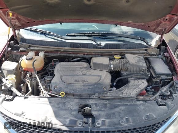 ✅ 2020 Chrysler Pacifica Touring • VIN: 2C4RC1FG8LR124245 • Lot: 43419801. Listed on IAAI with 130,094 mi. Free auction sales archive from the USA and detailed vehicle history report at DreamBid. Image 10.