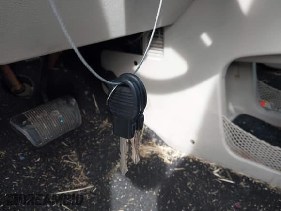 ✅ 2014 Dodge Grand Caravan SXT • VIN: 2C4RDGCG2ER205961 • Lot: 43618442. Wystawiony na IAAI z przebiegiem 160 959 mil. Bezpłatny archiwum sprzedaży aukcyjnych z USA i szczegółowy raport historii pojazdu na DreamBid. Zdjęcie 11.