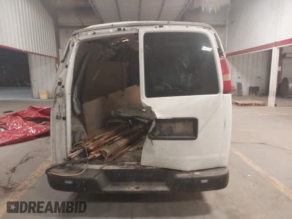 ✅ 2011 Chevrolet Express Cargo • VIN: 1GCSGAFX7B1125833 • Лот: 39072966. Опубликован ранее на IAAI с пробегом 293 610 миль. Бесплатный доступ к архиву аукционных продаж из США и подробный отчёт об истории автомобиля на DreamBid. Изображение 14.