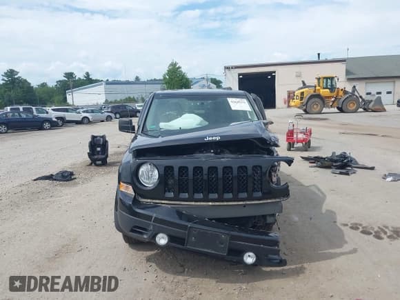 ✅ 2017 Jeep Patriot Latitude • VIN: 1C4NJRFB6HD111124 • Лот: 42649375. Опубликован ранее на IAAI с пробегом 79 852 миль. Бесплатный доступ к архиву аукционных продаж из США и подробный отчёт об истории автомобиля на DreamBid. Изображение 13.