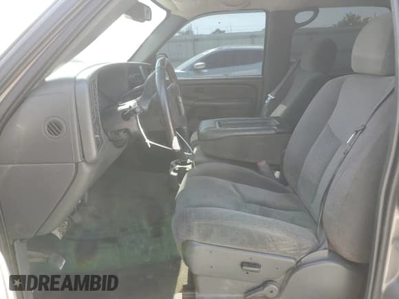 ✅ 2006 Chevrolet Silverado 1500 LT1 • VIN: 2GCEK13T161159098 • Лот: 68967944. Опубликован ранее на Copart с пробегом 169 058 миль. Бесплатный доступ к архиву аукционных продаж из США и подробный отчёт об истории автомобиля на DreamBid. Изображение 7.