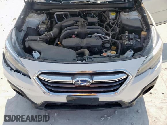 ✅ 2018 Subaru Outback Touring • VIN: 4S4BSATC9J3359082 • Лот: 61079985. Опубликован ранее на Copart с пробегом 97 028 миль. Бесплатный доступ к архиву аукционных продаж из США и подробный отчёт об истории автомобиля на DreamBid. Изображение 12.