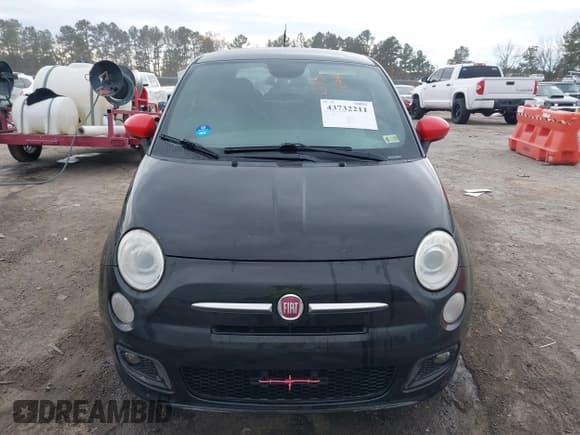 ✅ 2015 FIAT 500 Sport • VIN: 3C3CFFBR0FT550843 • Лот: 43732211. Опубликован ранее на IAAI с пробегом 84 783 миль. Бесплатный доступ к архиву аукционных продаж из США и подробный отчёт об истории автомобиля на DreamBid. Изображение 12.