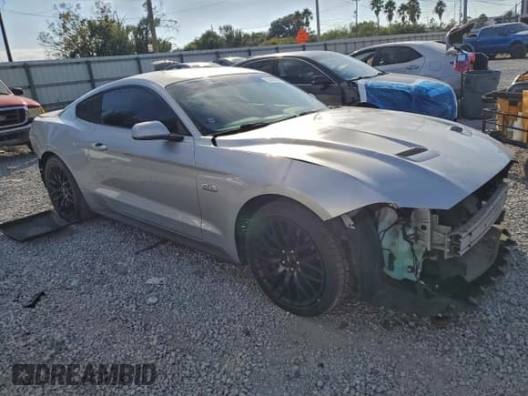 ✅ 2018 Ford Mustang GT • VIN: 1FA6P8CFXJ5146131 • Lot: 93183265. Listed on Copart with 114,631 mi. Free auction sales archive from the USA and detailed vehicle history report at DreamBid. Image 4.