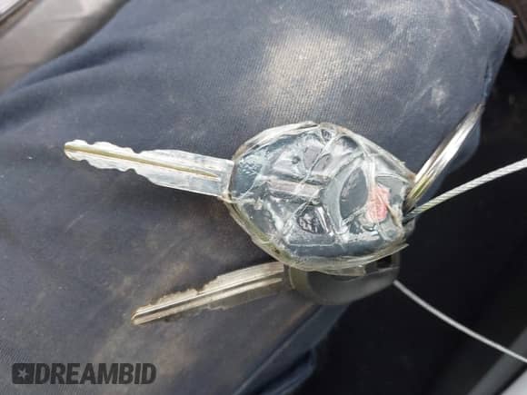 2013 Mitsubishi Outlander ES z VIN 4A4AP3AU5DE014285, wystawiony jako IAAI lot #42982842 z przebiegiem 153 853 mil mil oraz . Historia ofert i sprzedaży dostępna na DreamBid. Obrazek 11.