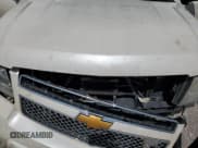 ✅ 2010 Chevrolet Suburban LTZ • VIN: 1GNUKKE33AR172523 • Lot: 54595654. Wystawiony na Copart z przebiegiem 228 705 mil. Bezpłatny archiwum sprzedaży aukcyjnych z USA i szczegółowy raport historii pojazdu na DreamBid. Zdjęcie 12.