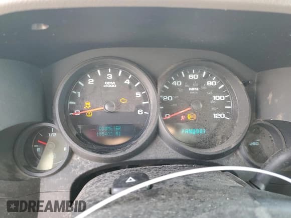 ✅ 2013 Chevrolet Silverado 1500 LS • VIN: 3GCPKREAXDG307997 • Lot: 77128114. Listed on Copart with 195,403 mi. Free auction sales archive from the USA and detailed vehicle history report at DreamBid. Image 9.