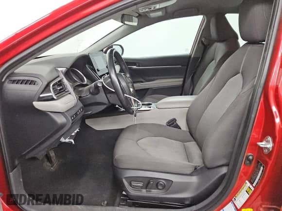 2023 Toyota Camry LE с VIN 4T1C11BK2PU094721, выставлен на аукционе Copart как лот 84912785 с пробегом 17 705 миль миль и Чистый • Clean title. История ставок и продаж доступна на DreamBid. Изображение 7.