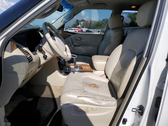 ✅ 2011 Infiniti QX56 8-passenger • VIN: JN8AZ2ND6B9700741 • Lot: 70821845. Listed on Copart with 212,306 mi. Free auction sales archive from the USA and detailed vehicle history report at DreamBid. Image 7.