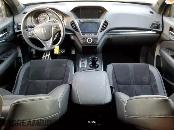 ✅ 2020 Acura MDX Technology • VIN: 5J8YD4H06LL032345 • Lot: 88302845. Listed on Copart with 69,511 mi. Free auction sales archive from the USA and detailed vehicle history report at DreamBid. Image 8.