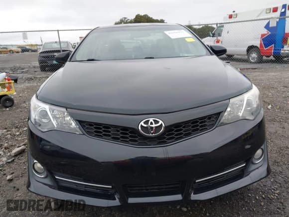 ✅ 2014 Toyota Camry SE • VIN: 4T1BF1FK9EU767492 • Lot: 43556151. Listed on IAAI with 112,487 mi. Free auction sales archive from the USA and detailed vehicle history report at DreamBid. Image 12.