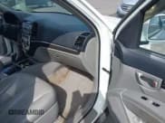 ✅ 2008 Hyundai Santa Fe SE • VIN: 5NMSH13E08H182499 • Lot: 43473604. Listed on IAAI with 132,939 mi. Free auction sales archive from the USA and detailed vehicle history report at DreamBid. Image 5.