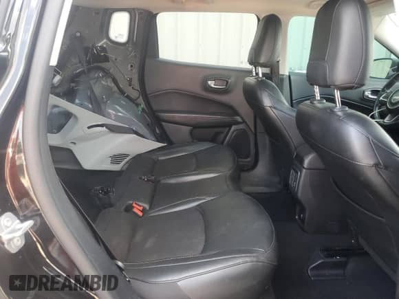 2020 Jeep Compass Altitude с VIN 3C4NJDBB8LT251770, выставлен на аукционе Copart как лот 68933835 с пробегом 88 937 миль миль и Списание • Salvage title. История ставок и продаж доступна на DreamBid. Изображение 11.