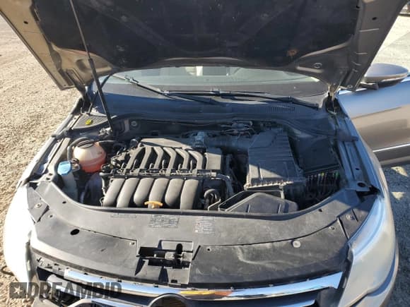 ✅ 2009 Volkswagen CC 4Motion • VIN: WVWGU73C39E532764 • Lot: 87375285. Wystawiony na Copart z przebiegiem Nie podano. Bezpłatny archiwum sprzedaży aukcyjnych z USA i szczegółowy raport historii pojazdu na DreamBid. Zdjęcie 11.