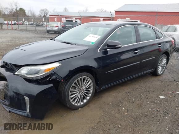 ✅ 2018 Toyota Avalon XLE Premium • VIN: 4T1BK1EB3JU275158 • Lot: 43750826. Wystawiony na IAAI z przebiegiem 101 278 mil. Bezpłatny archiwum sprzedaży aukcyjnych z USA i szczegółowy raport historii pojazdu na DreamBid. Zdjęcie 18.