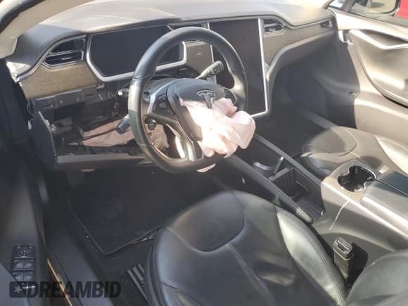 ✅ 2013 Tesla Model S • VIN: 5YJSA1DN0DFP04207 • Lot: 80917515. Listed on Copart with Not provided. Free auction sales archive from the USA and detailed vehicle history report at DreamBid. Image 8.