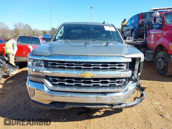 ✅ 2017 Chevrolet Silverado 1500 LTZ • VIN: 1GCUKSEC4HF118457 • Lot: 41320193. Listed on IAAI with 98,306 mi. Free auction sales archive from the USA and detailed vehicle history report at DreamBid. Image 12.