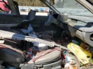 ✅ 1990 Geo Metro • VIN: 2C1MR2466L6018173 • Лот: 72966054. Опубликован ранее на Copart с пробегом 88 980 миль. Бесплатный доступ к архиву аукционных продаж из США и подробный отчёт об истории автомобиля на DreamBid. Изображение 7.