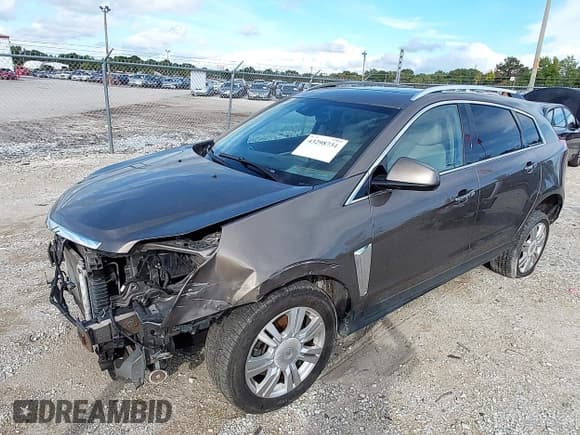 ✅ 2014 Cadillac SRX Luxury Collection • VIN: 3GYFNEE32ES587548 • Lot: 43298731. Listed on IAAI with 126,400 mi. Free auction sales archive from the USA and detailed vehicle history report at DreamBid. Image 17.