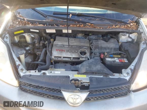 ✅ 2005 Toyota Sienna LE • VIN: 5TDBA23C45S039363 • Lot: 43865911. Listed on IAAI with 219,700 mi. Free auction sales archive from the USA and detailed vehicle history report at DreamBid. Image 10.