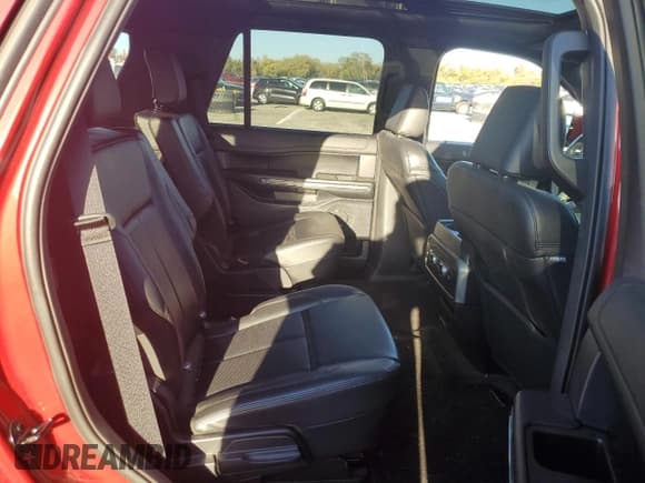 ✅ 2021 Ford Expedition XLT • VIN: 1FMJU1JT4MEA15760 • Lot: 91173225. Listed on Copart with 52,963 mi. Free auction sales archive from the USA and detailed vehicle history report at DreamBid. Image 11.
