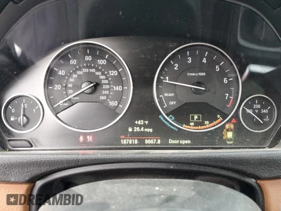 ✅ 2015 BMW 3 Series 328i xDrive • VIN: WBA3B5C50FP653582 • Lot: 91160695. Listed on Copart with 187,818 mi. Free auction sales archive from the USA and detailed vehicle history report at DreamBid. Image 9.