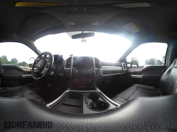 ✅ 2018 Ford F-250 XL • VIN: 1FT7W2BTXJEB50640 • Lot: 42388061. Listed on IAAI with 274,829 mi. Free auction sales archive from the USA and detailed vehicle history report at DreamBid. Image 18.