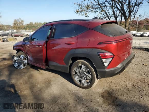 2024 Hyundai Kona SEL with VIN KM8HCCAB3RU087860, listed as a Copart auction lot 77319014 with 7,674 mi miles and Salvage title. Bid and sale history available at DreamBid. Image 2.