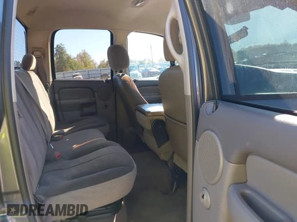 ✅ 2004 Dodge 1500 SLT • VIN: 1D7HA18D34S641365 • Lot: 43504971. Listed on IAAI with 272,306 mi. Free auction sales archive from the USA and detailed vehicle history report at DreamBid. Image 8.