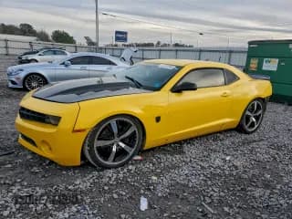 ✅ 2010 Chevrolet Camaro 1LT • VIN: 2G1FB1EV9A9173014 • Лот: 95141245. Опубликован ранее на Copart с пробегом 250 859 миль. Бесплатный доступ к архиву аукционных продаж из США и подробный отчёт об истории автомобиля на DreamBid. Изображение 1.