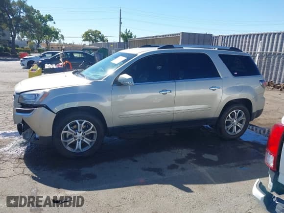 ✅ 2013 GMC Acadia SLT • VIN: 1GKKVSKD4DJ175913 • Lot: 43398448. Listed on IAAI with 90,063 mi. Free auction sales archive from the USA and detailed vehicle history report at DreamBid. Image 14.