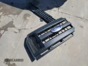 ✅ 2017 Ford F-150 XL • VIN: 1FTMF1CF8HKC30441 • Lot: 47603255. Listed on Copart with 91,843 mi. Free auction sales archive from the USA and detailed vehicle history report at DreamBid. Image 12.