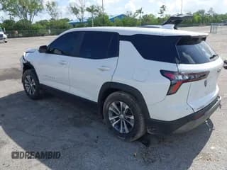 ✅ 2025 Chevrolet Equinox FWD LT • VIN: 3GNAXHEGXSL135651 • Lot: 42765359. Wystawiony na IAAI z przebiegiem 2 697 mil. Bezpłatny archiwum sprzedaży aukcyjnych z USA i szczegółowy raport historii pojazdu na DreamBid. Zdjęcie 3.