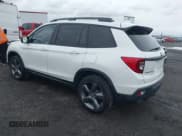 ✅ 2019 Honda Passport Touring • VIN: 5FNYF8H98KB008970 • Lot: 43715277. Listed on IAAI with 76,133 mi. Free auction sales archive from the USA and detailed vehicle history report at DreamBid. Image 3.