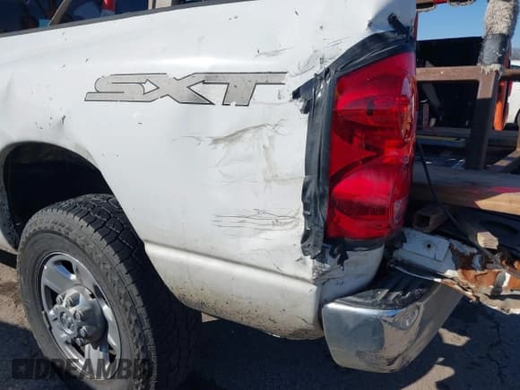 ✅ 2009 Dodge 2500 SLT • VIN: 3D7KS28T79G501477 • Лот: 41291975. Опубликован ранее на IAAI с пробегом 195 652 миль. Бесплатный доступ к архиву аукционных продаж из США и подробный отчёт об истории автомобиля на DreamBid. Изображение 17.