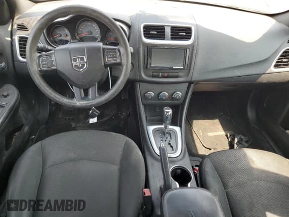 ✅ 2013 Dodge Avenger SE • VIN: 1C3CDZAB9DN725860 • Лот: 65084134. Опубликован ранее на Copart с пробегом 115 048 миль. Бесплатный доступ к архиву аукционных продаж из США и подробный отчёт об истории автомобиля на DreamBid. Изображение 8.