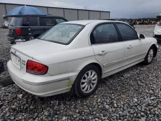 ✅ 2002 Hyundai Sonata GLS • VIN: KMHWF35H32A652192 • Lot: 85077495. Listed on Copart with 213,398 mi. Free auction sales archive from the USA and detailed vehicle history report at DreamBid. Image 3.