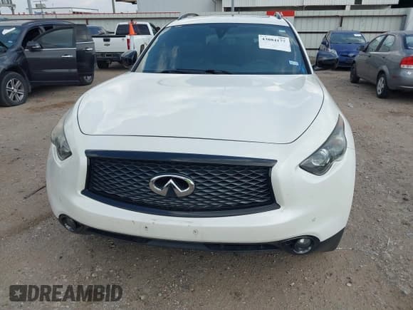 ✅ 2017 Infiniti QX70 • VIN: JN8CS1MW2HM411677 • Lot: 43084177. Listed on IAAI with 86,468 mi. Free auction sales archive from the USA and detailed vehicle history report at DreamBid. Image 12.