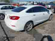 2017 Chevrolet Cruze Premier с VIN 1G1BF5SM8H7150664, выставлен на аукционе IAAI как лот 43618420 с пробегом 216 981 миль миль и . История ставок и продаж доступна на DreamBid. Изображение 4.