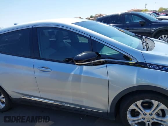 ✅ 2017 Chevrolet Bolt EV LT • VIN: 1G1FW6S08H4185243 • Lot: 42184763. Wystawiony na IAAI z przebiegiem 78 347 mil. Bezpłatny archiwum sprzedaży aukcyjnych z USA i szczegółowy raport historii pojazdu na DreamBid. Zdjęcie 14.