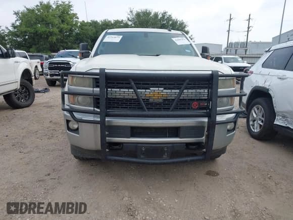 ✅ 2015 Chevrolet Silverado 2500HD LT • VIN: 1GC2KVEG8FZ544983 • Lot: 42264875. Wystawiony na IAAI z przebiegiem 186 478 mil. Bezpłatny archiwum sprzedaży aukcyjnych z USA i szczegółowy raport historii pojazdu na DreamBid. Zdjęcie 13.