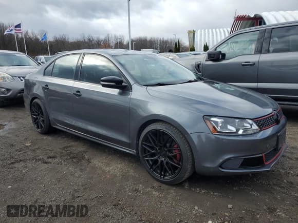 ✅ 2012 Volkswagen Jetta SE • VIN: 3VWBP7AJ0CM385532 • Lot: 91991445. Listed on Copart with 150,559 mi. Free auction sales archive from the USA and detailed vehicle history report at DreamBid. Image 4.