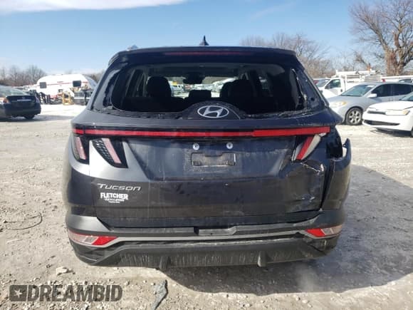 ✅ 2022 Hyundai Tucson SEL • VIN: 5NMJC3AE7NH047668 • Lot: 39198013. Wystawiony na Copart z przebiegiem 13 017 mil. Bezpłatny archiwum sprzedaży aukcyjnych z USA i szczegółowy raport historii pojazdu na DreamBid. Zdjęcie 6.
