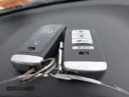 ✅ 2016 Acura MDX Technology • VIN: 5FRYD4H43GB016998 • Лот: 43522893. Опубликован ранее на IAAI с пробегом 185 893 миль. Бесплатный доступ к архиву аукционных продаж из США и подробный отчёт об истории автомобиля на DreamBid. Изображение 11.