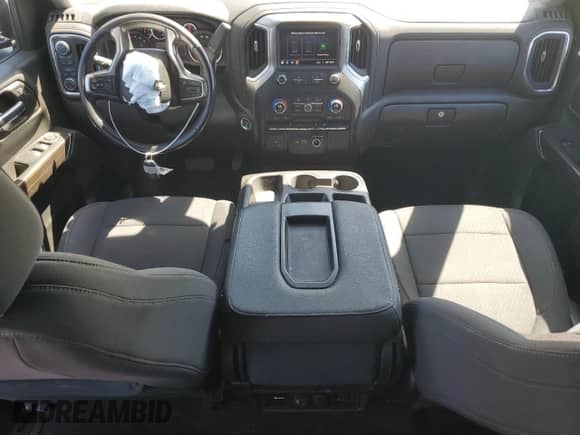 2021 Chevrolet Silverado 1500 LT z VIN 3GCUYDED5MG395226, wystawiony jako Copart lot #61405205 z przebiegiem 33 745 mil mil oraz Szkoda całkowita • Salvage title. Historia ofert i sprzedaży dostępna na DreamBid. Obrazek 8.