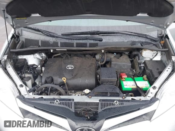 ✅ 2020 Toyota Sienna LE Auto Access Seat • VIN: 5TDKZ3DC2LS053563 • Лот: 41592409. Опубликован ранее на IAAI с пробегом 55 128 миль. Бесплатный доступ к архиву аукционных продаж из США и подробный отчёт об истории автомобиля на DreamBid. Изображение 10.